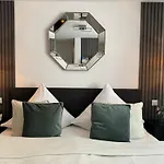 Prime Host Dream